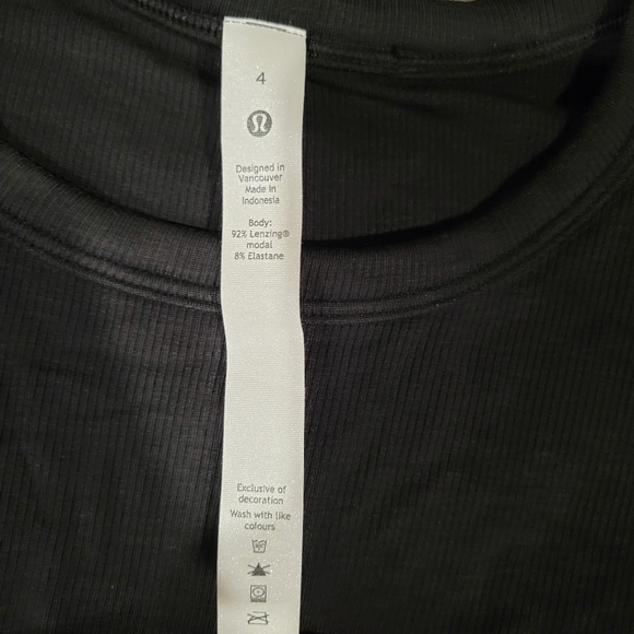 SOLD-Lululemon Hold Tight Long Sleeve Shirt SZ 4 - Picture 4 of 6